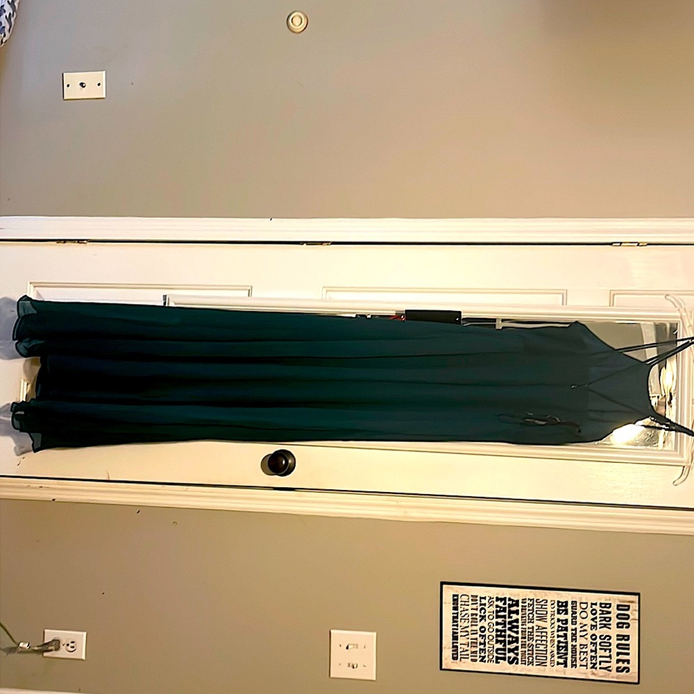 Brand: EVA USA; Color: Hunter Green; Size XS